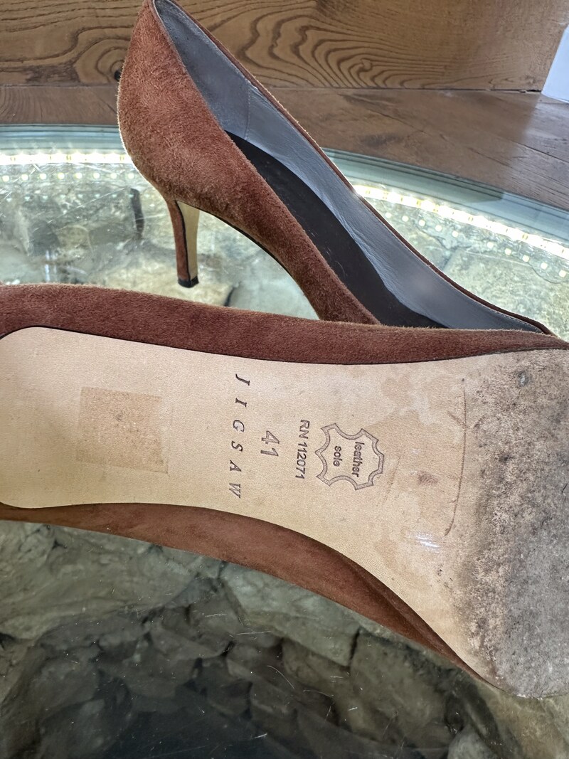 Alice Bow for Jigsaw Tan Suede Court Shoes, Size 41
