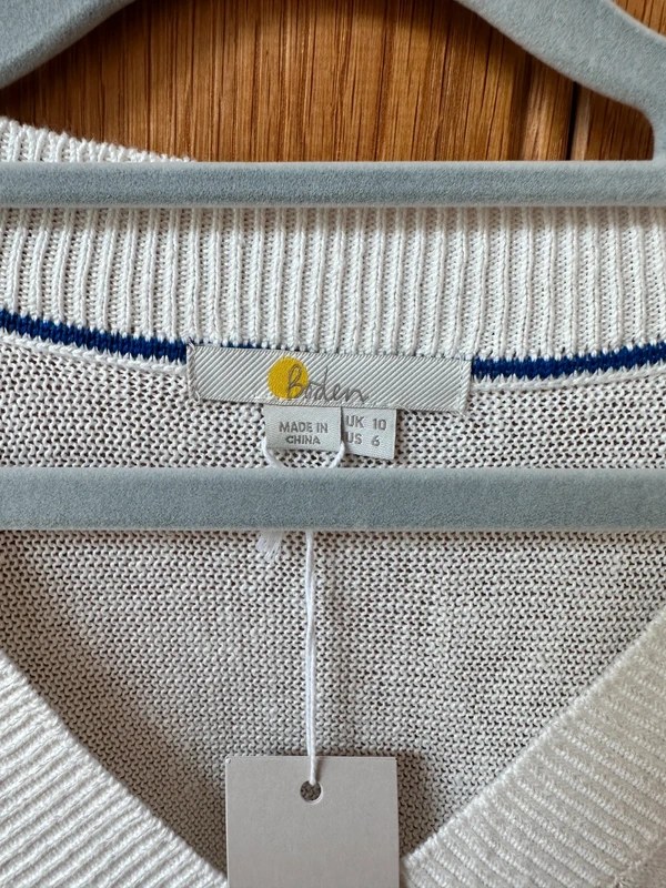 BNWT Boden Cream V Neck Tank Top, Size 12 - Image 3